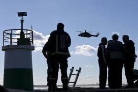 NAUFRÁGIO/FIGUEIRA DA FOZ: BUSCAS DOS PESCADORES DESAPARECIDOS VÃO CONTINUAR PELA NOITE