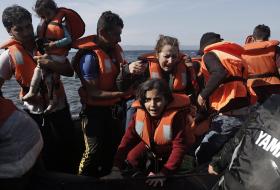 MIGRAÇÕES: BISPOS APELAM A PM BRITÂNICO PARA ACEITAR MAIS REFUGIADOS SÍRIOS