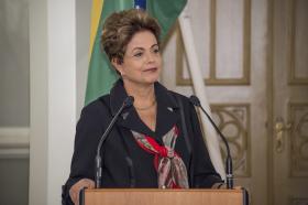 DILMA ROUSSEFF AFIRMA QUE SEU GOVERNO “NÃO ESTÁ ENVOLVIDO” EM CASOS DE CORRUPÇÃO