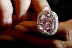 ANGOLA PRODUZIU MAIS DE 90 MILHÕES DE EUROS DE DIAMANTES EM SETEMBRO