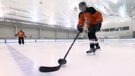 EQUIPA DE HÓQUEI DE MONTREAL E UQAM DESENVOLVEM PUCK PARA DEFICIENTES VISUAIS