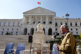 VOTAÇÃO DO PROGRAMA DO GOVERNO É HOJE ACOMPANHADA POR DUAS CONCENTRAÇÕES