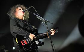 BANDA BRITÂNICA THE CURE DÁ CONCERTO EM LISBOA DURANTE DIGRESSÃO DE 2016