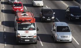 MINISTÉRIO DA SAÚDE BRASILEIRO INVESTIGA POSSÍVEL CASO DE ÉBOLA NO PAÍS