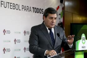 PRESIDENTE DA FPF FICA NO LUXEMBURGO E NÃO REGRESSA A PORTUGAL COM A COMITIVA