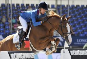 CAVALEIRA LUCIANA DINIZ VENCE EM DOHA E CONQUISTA GLOBAL CHAMPIONS TOUR