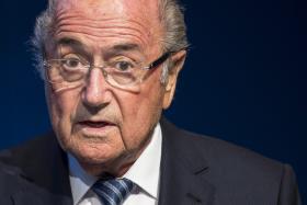 FIFA: BLATTER SOB VIGILÂNCIA MÉDICA, PORTA-VOZ ATRIBUI “INCIDENTE MÉDICO” A “STRESS”