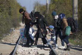 MINISTROS EUROPEUS ENCONTRAM-SE PARA AGILIZAR DESLOCALIZAÇÃO DE REFUGIADOS