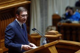 GOVERNO: CDS E PASSOS TEMEM QUE UM EXECUTIVO PS MANIPULE DÉFICE 2015