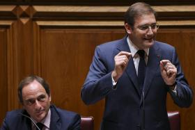 GOVERNO: PASSOS EVOCA TROCA DE SEGURO POR COSTA E APONTA “EXERCÍCIO PENOSO” DO ATUAL PS