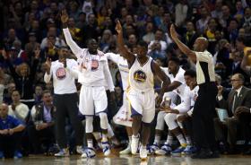 WARRIORS REFORÇAM RECORDE DE VITÓRIAS E SIXERS AGRAVAM SÉRIE DE DERROTAS