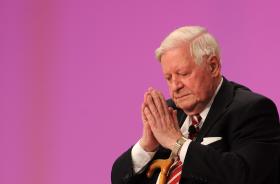 MORREU O EX-CHANCELER ALEMÃO HELMUT SCHMIDT