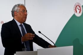 COSTA PEDE AOS DEPUTADOS DO PS PARA BAIXAREM CLIMA DE CRISPAÇÃO NO PARLAMENTO