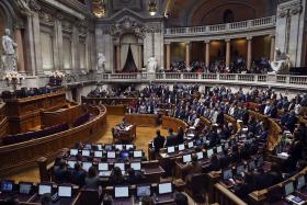 GOVERNO E LÍDERES PARLAMENTARES DA ESQUERDA VÃO REUNIR-SE ANTES DAS CONFERÊNCIAS DE LÍDERES
