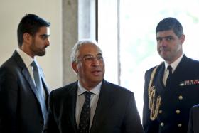 SECRETÁRIO-GERAL DO PS ESTEVE MEIA HORA REUNIDO COM O PRESIDENTE DA REPÚBLICA