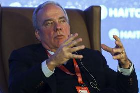 RICCIARDI DEFENDE ESTABILIDADE NACIONAL PARA ATRAIR INVESTIMENTO E VENDER NOVO BANCO