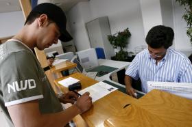 REMUNERAÇÃO MÉDIA DOS 845 FUNCIONÁRIOS PÚBLICOS EM REQUALIFICAÇÃO É DE 579,5 EUROS