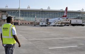 AEROPORTOS DE MOÇAMBIQUE RECEBERAM UM MILHÃO DE PASSAGEIROS EM 2015
