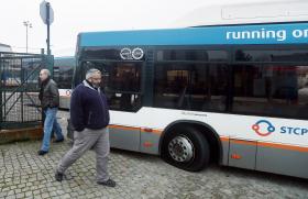 GOVERNO ADMITE “SOLUÇÕES DIFERENCIADAS” PARA TRANSPORTES NO PORTO E LISBOA