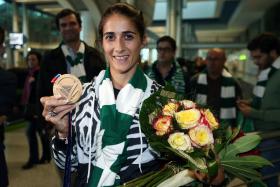RUI TEIXEIRA E SARA MOREIRA, AMBOS DO SPORTING, VENCEM SÃO SILVESTRE DO PORTO