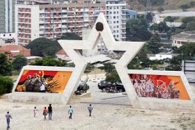 ANGOLA DEVE VOLTAR AOS MERCADOS INTERNACIONAIS EM 2016 – ASSESSORA JURÍDICA