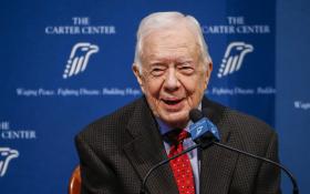 EX-PRESIDENTE NORTE-AMERICANO JIMMY CARTER ANUNCIA ESTAR LIVRE DE CANCRO