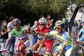 UCI NÃO CEDE AOS ORGANIZADORES DO TOUR E VAI PROSSEGUIR REFORMA DO CICLISMO MUNDIAL
