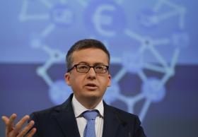 CLIMA: CARLOS MOEDAS QUER MAIS INVESTIMENTO EUROPEU NA INVESTIGAÇÃO SOBRE ENERGIAS RENOVÁVEIS