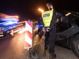 PARIS/ATENTADOS: PRINCIPAL SUSPEITO TERÁ PASSADO POR TRÊS CONTROLOS POLICIAIS EM FRANÇA