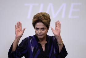 DILMA DIZ QUE SÃO “INCONSISTENTES E IMPROCEDENTES” RAZÕES DE PEDIDO DE IMPUGNAÇÃO