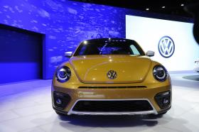 VENDAS DA VOLKSWAGEN CAEM QUASE 25% EM NOVEMBRO NOS EUA