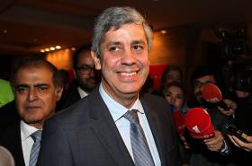 20037342.jpg