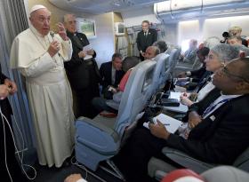 PAPA DIZ QUE FUNDAMENTALISMO É UMA “DOENÇA DE TODAS AS RELIGIÕES”