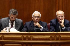 GOVERNO CONCEDE TOLERÂNCIA DE PONTO A 24 E 31 DE DEZEMBRO