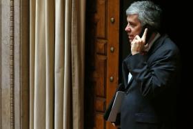 OE2015: GOVERNO TOMA MEDIDAS ADICIONAIS COM CORTES NA DESPESA PARA MANTER DÉFICE ABAIXO DE 3%