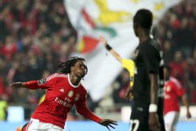BENFICA VENCE ACADÉMICA NA ABERTURA DA 12.ª JORNADA