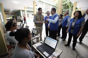 URNAS JÁ FECHARAM NA VENEZUELA