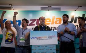 OPOSIÇÃO COM MAIORIA PARLAMENTAR NA VENEZUELA PELA PRIMEIRA VEZ EM 16 ANOS — OFICIAL