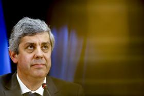 GOVERNO QUERIA INTEGRAR BANIF NA CGD MAS NÃO FOI POSSÍVEL DEVIDO ÀS REGRAS DE BRUXELAS