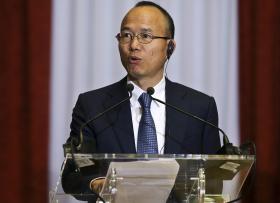 GRUPO FOSUN CONFIRMA QUE PRESIDENTE, INCONTACTÁVEL HÁ DIAS, FOI PARA NOVA IORQUE