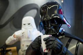 NOVO “STAR WARS” BATEU RECORDES DE RECEITA NA ESTREIA