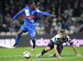 BOAVISTA E ESTORIL-PRAIA EMPATAM NO ARRANQUE DA 13.ª JORNADA DA I LIGA