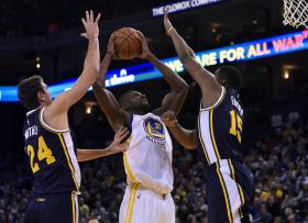 WARRIORS E CAVALIERS VENCEM, NOWITZKI TORNOU-SE NO SEXTO MELHOR MARCADOR DA NBA