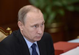 PUTIN APROVA USO DA FORÇA PARA DEFESA DE INTERESSES NACIONAIS