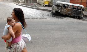 VÍRUS QUE CAUSA MICROCEFALIA EM BEBÉS CAUSA ALARME NO BRASIL
