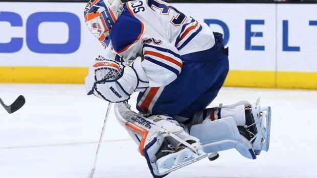 O guarda-redes Ben Scrivens, foi negociado com os Montreal Canadiens em troca do avançado Zack Kassian. (Stephen Dunn/Getty Images)