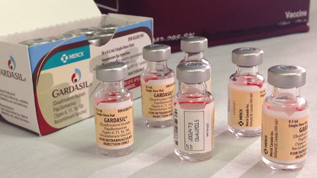 VACINA CONTRA O HPV ESTARÁ DISPONÍVEL PARA RAPAZES E JOVENS ADULTOS EM 2016