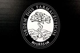 FARMACÊUTICOS PEDEM INTERVENÇÃO DIRETA DO MINISTRO PARA TRAVAR ANÚNCIOS DO CALCITRIN