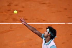 FREDERICO SILVA ‘CAI’ NAS MEIAS-FINAIS DO ‘CHALLENGER’ BANGUECOQUE II