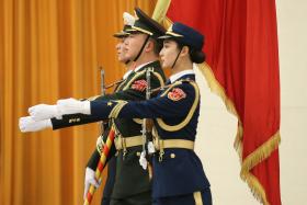 EXÉRCITO CHINÊS CRIA NOVAS UNIDADES DEDICADAS AO ESPAÇO E À INTERNET
